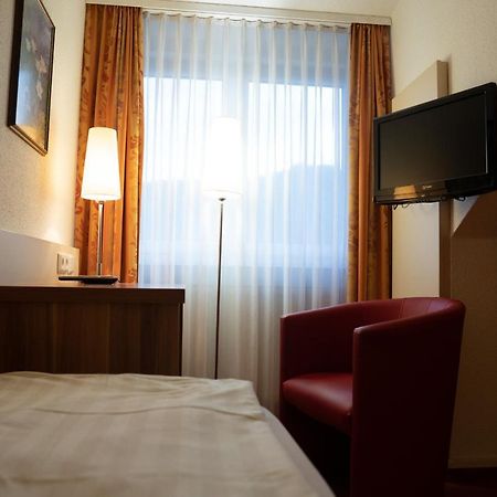 Hotel Jaegerhof Bad Hersfeld Buitenkant foto