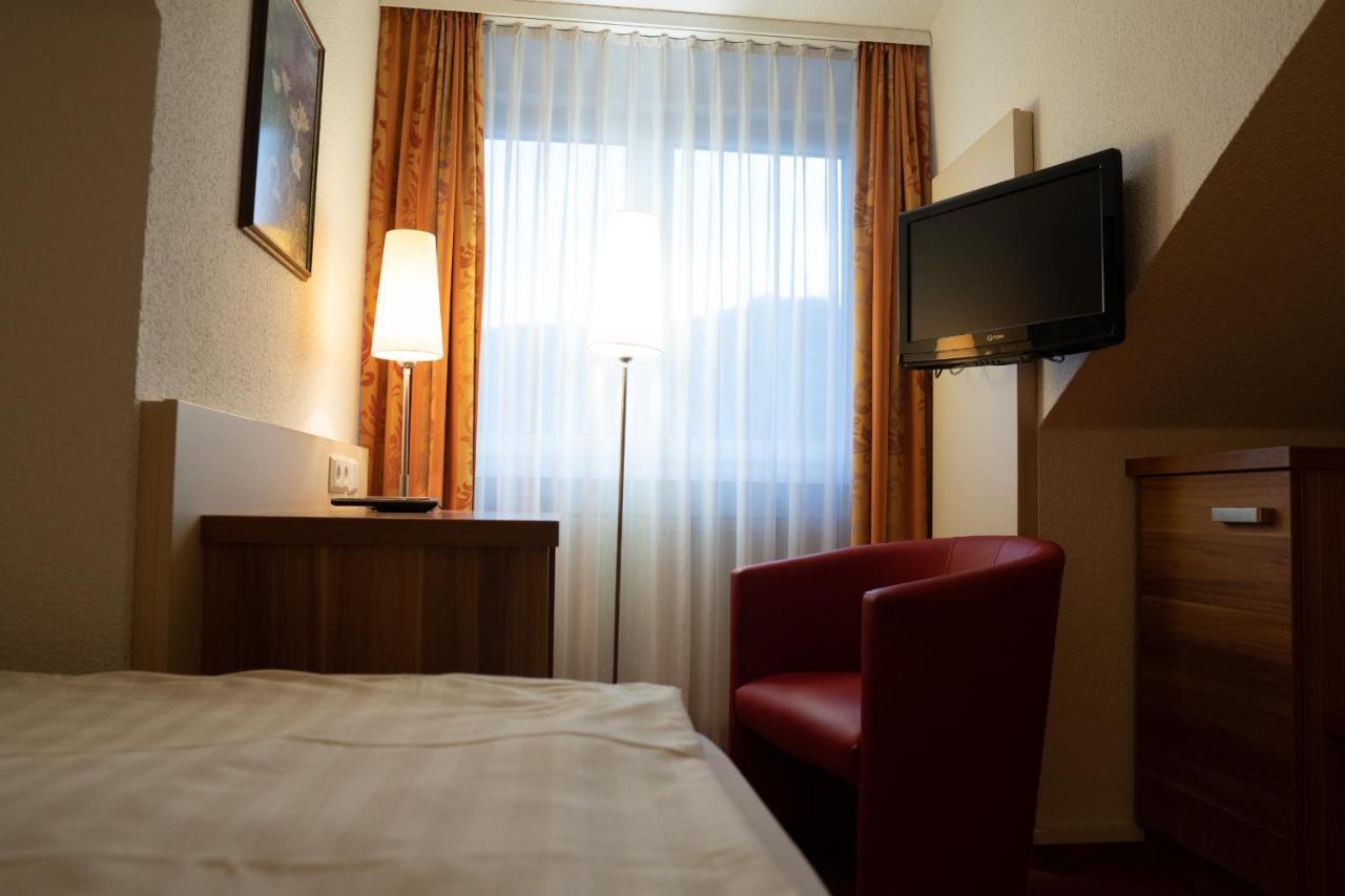 Hotel Jaegerhof Bad Hersfeld Buitenkant foto