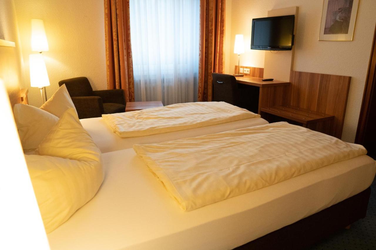 Hotel Jaegerhof Bad Hersfeld Buitenkant foto